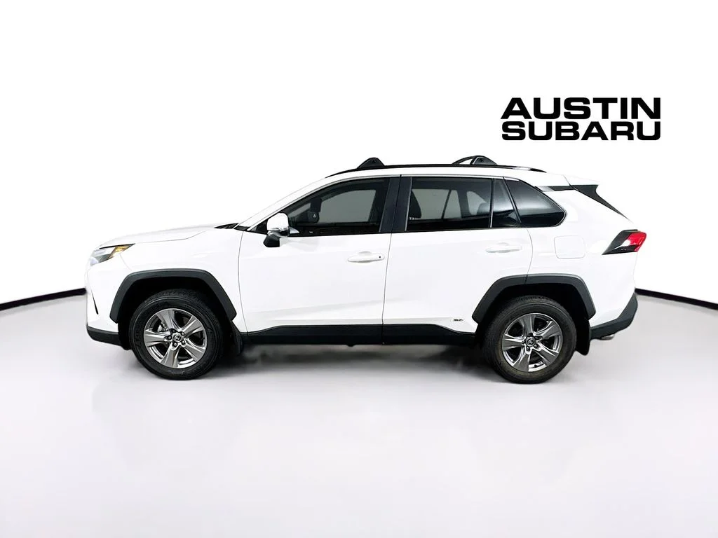Used 2023 White Toyota XLE image 4