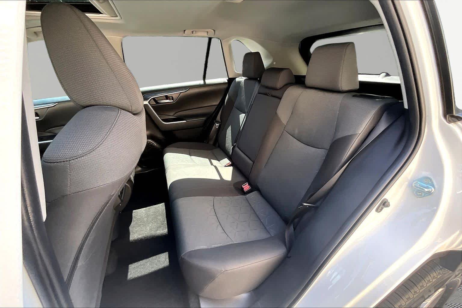 Used 2024 Ice Cap Toyota XLE image 21