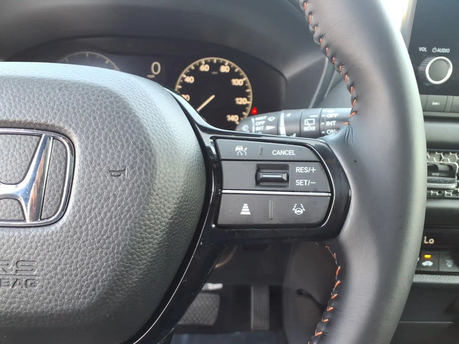 2025 Honda HR-V Sport - Photo 23