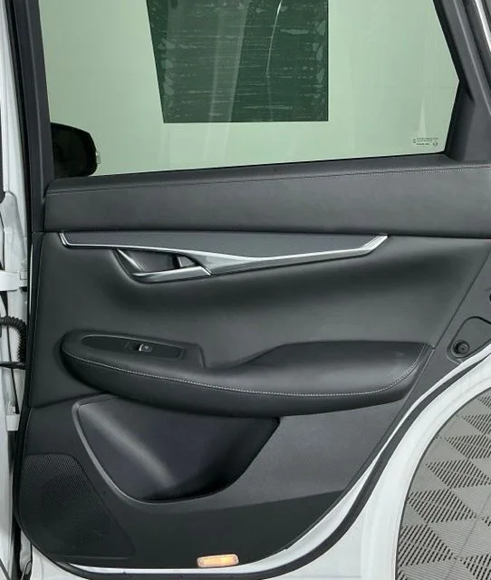 Certified Used 2024 White INFINITI SPORT image 22
