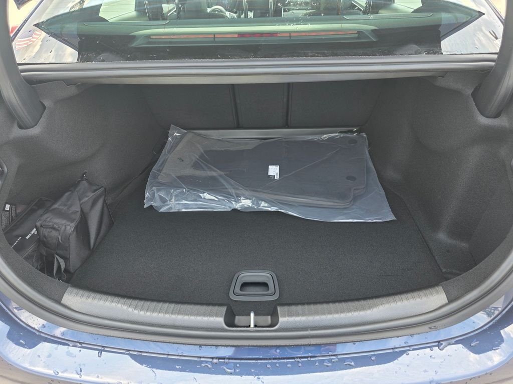 New 2026 Twilight Blue Metallic Mercedes-Benz C 300 image 26