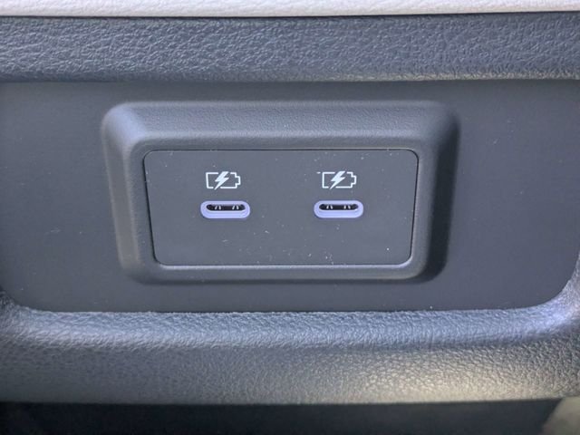 New 2027 HARBOR GRAY INFINITI Luxe FWD image 15