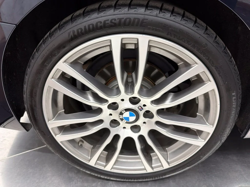 Used 2017 Blue BMW 330i image 10