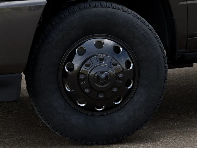 New 2026 Granite Crystal Metallic Clear-Coat Exterior Paint RAM Laramie image 36