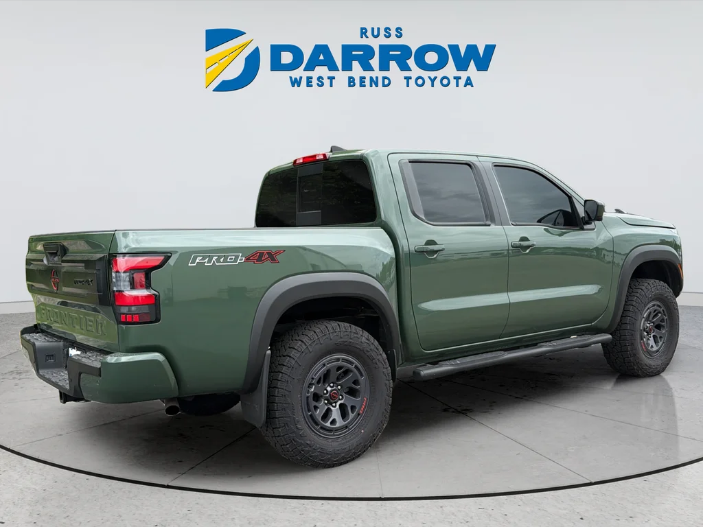 Used 2025 Green Nissan PRO-4X image 4