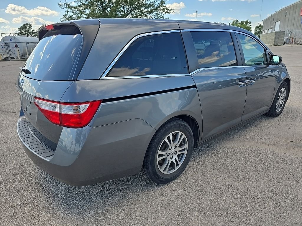 Used 2011 Gray Honda EX-L image 7