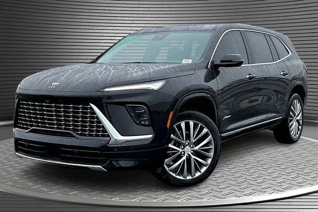 2026 Buick Enclave Avenir's photo
