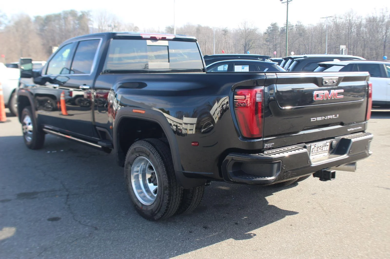 New 2026 Onyx Black GMC Denali DRW image 5