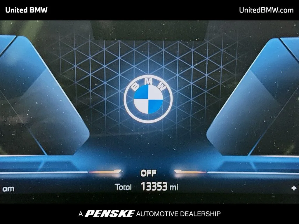 2024 BMW 3 Series 330i - Photo 7