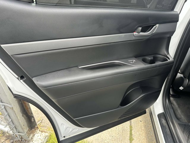 Used 2025 Hyper White Hyundai SEL Premium image 15