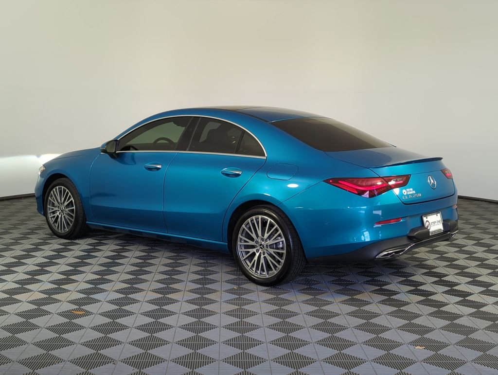 Used 2025  Mercedes-Benz CLA 250 image 5