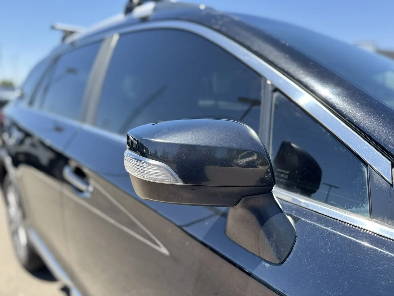 Used 2017 Crystal Black Silica Subaru Touring image 48