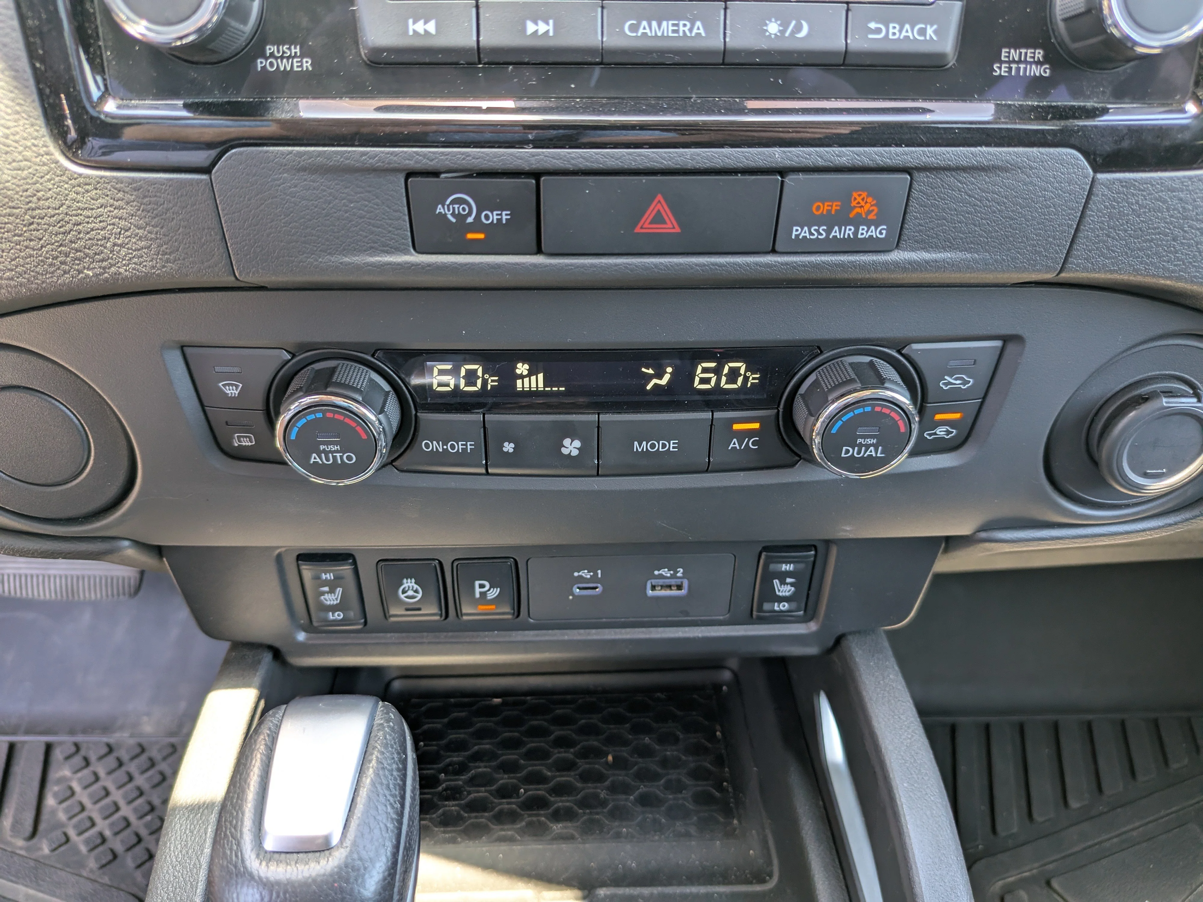 Used 2024 Bluestone Nissan SL image 27