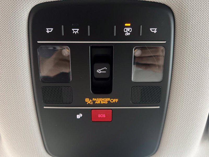 New 2027 Black Hyundai SEL Premium AWD image 27