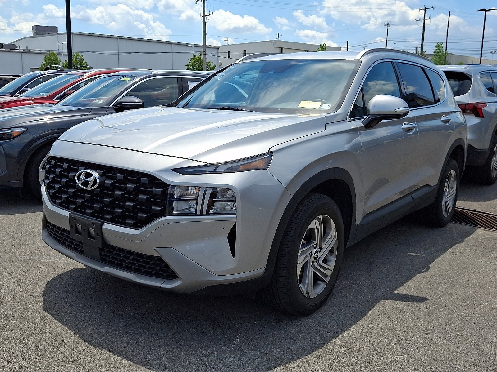 Used 2023 Shimmering Silver Hyundai SEL image 1