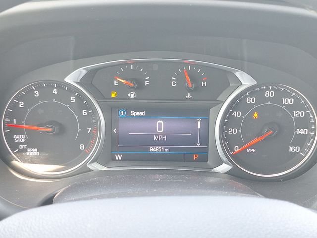 Used 2021 White GMC Denali image 10