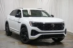 New 2026 White Volkswagen 2.0T SEL R-Line Black image 2