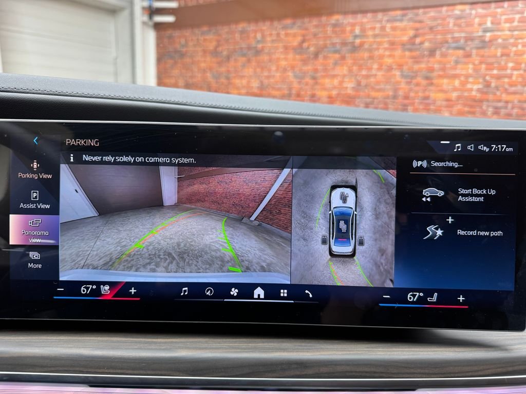 2025 BMW 7 Series 760i - Photo 19