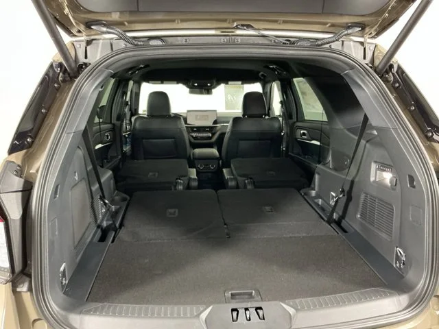 New 2027 Marsh Gray Ford Tremor image 33