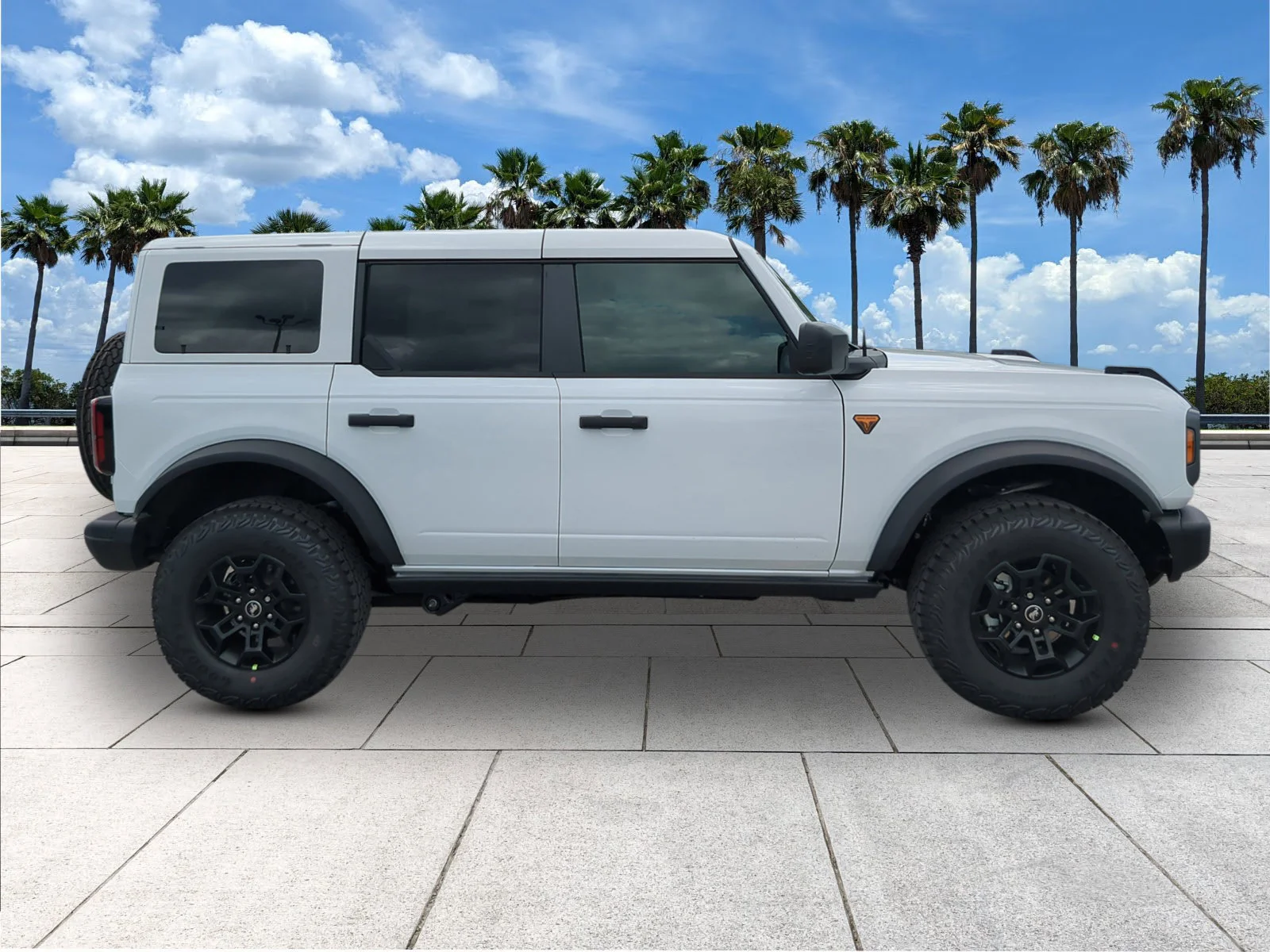 New 2026 Oxford White Ford Badlands® image 8