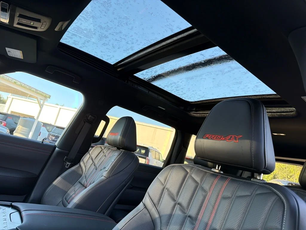New 2026 Aspen White TriCoat / Super Black Two-tone Nissan PRO-4X® image 15