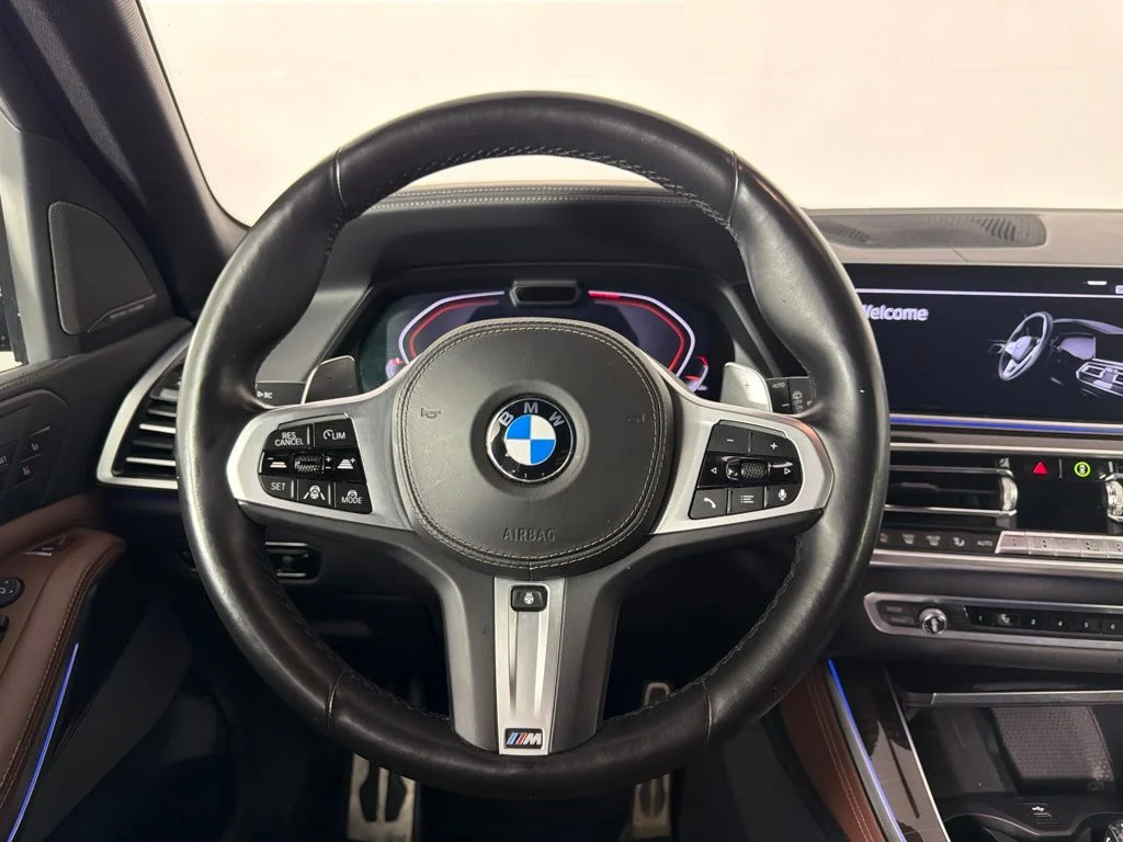 Used 2019 Black BMW xDrive50i image 19