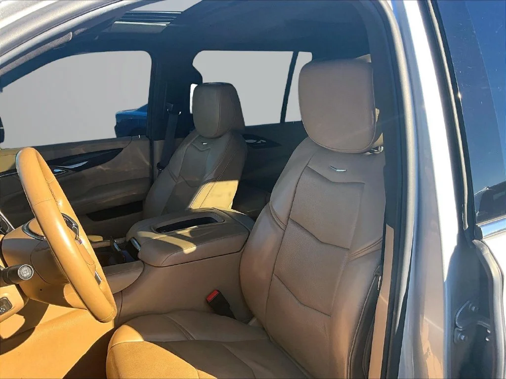 Used 2018 Silver Cadillac Platinum Edition image 23