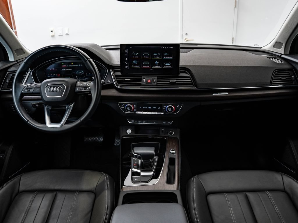 Used 2023 Daytona Gray Pearl Audi 45 S line Premium image 35