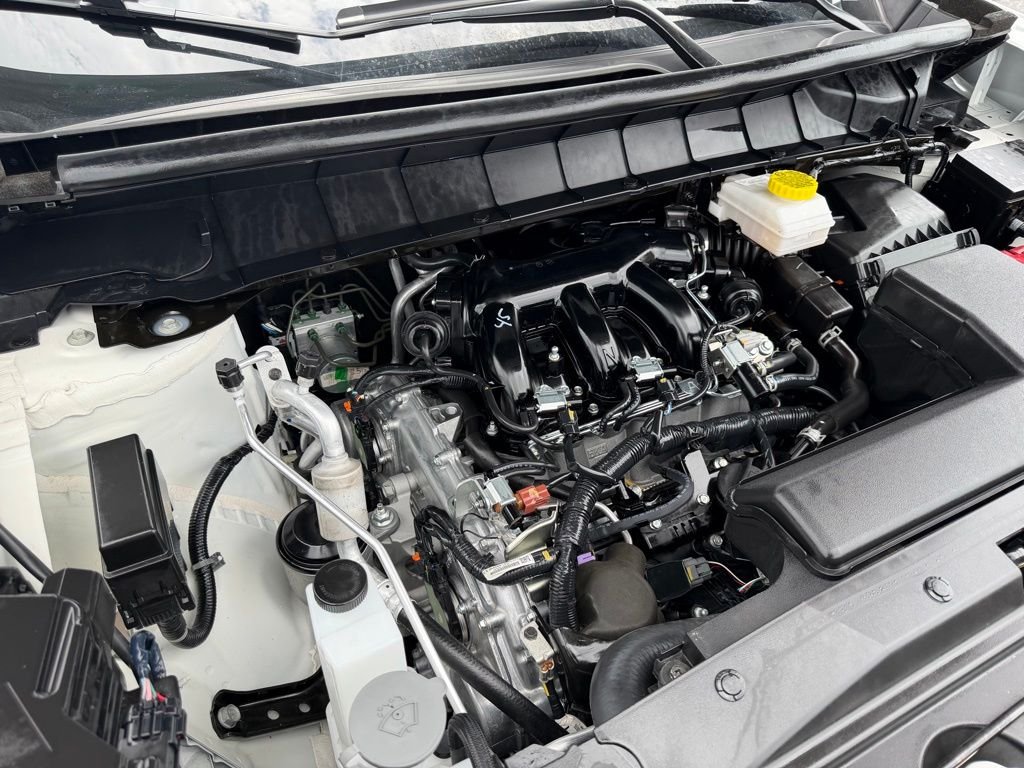 Certified Used 2025 White Nissan Platinum image 44