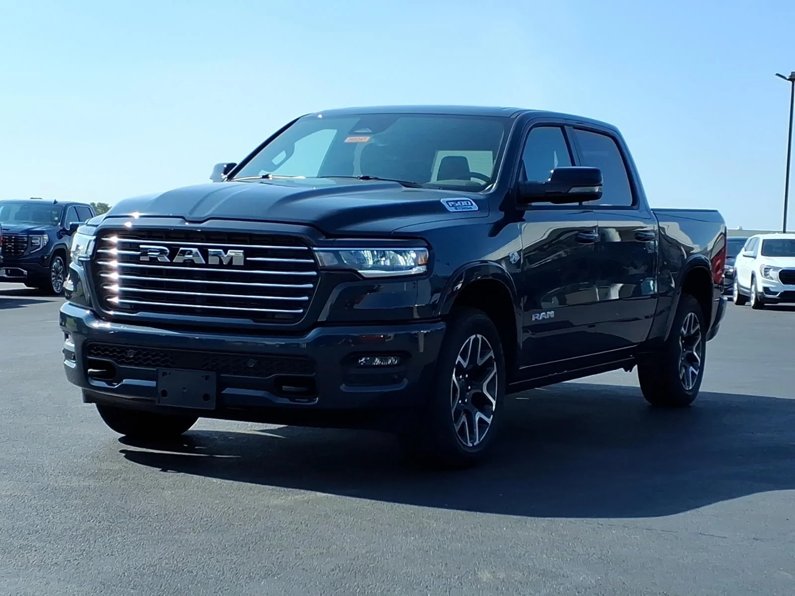 2026 RAM 1500 Laramie - Photo 15