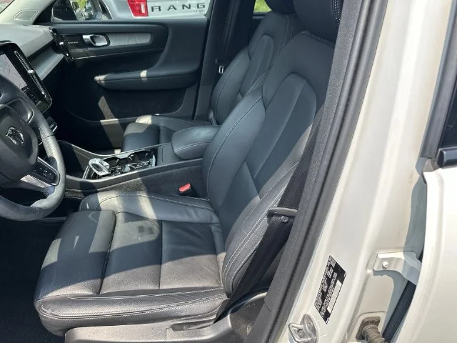 Used 2024 White Volvo B5 Plus Dark Theme image 14