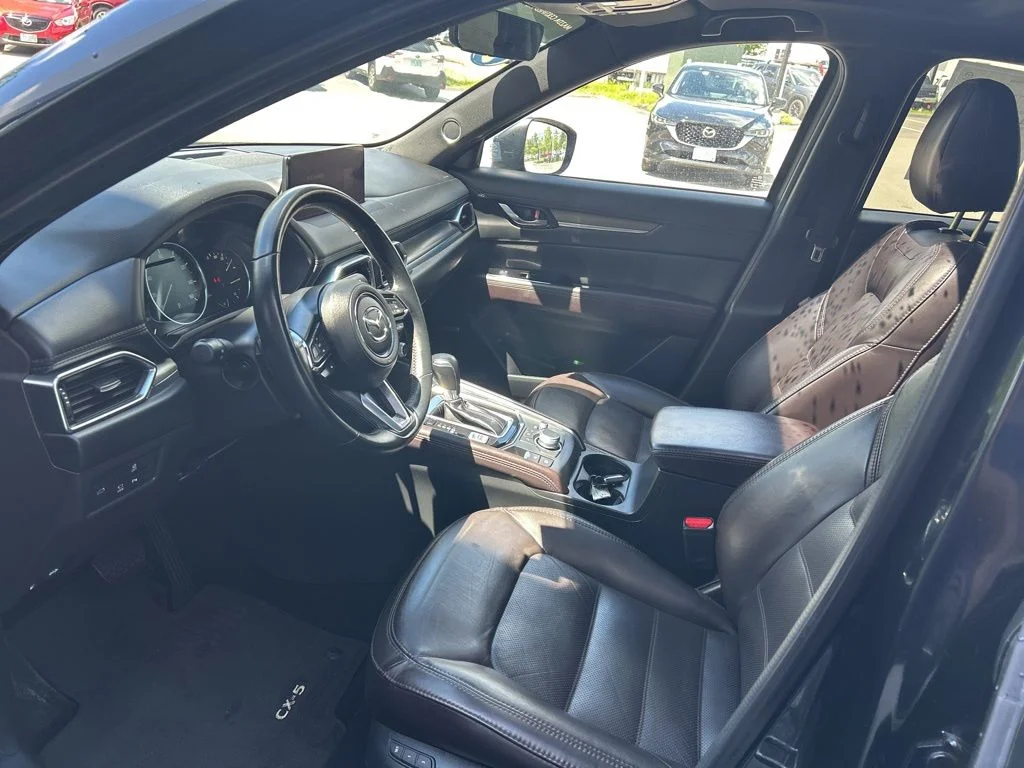 Certified Used 2022 Black Mazda 2.5 Turbo Signature image 12