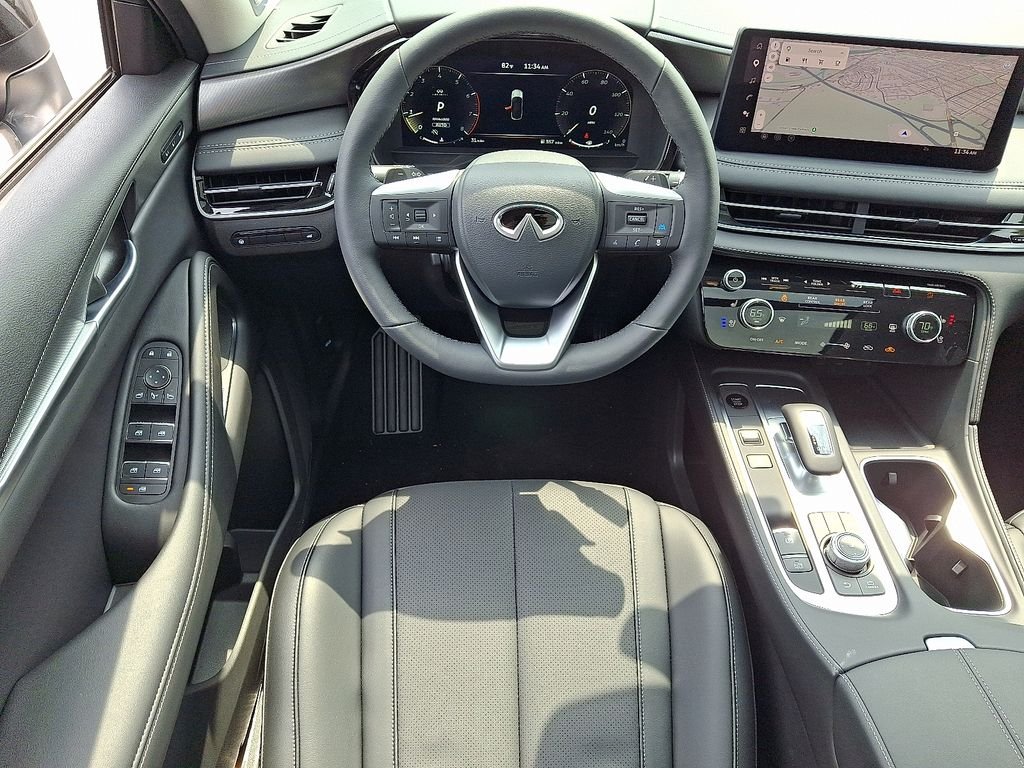 Used 2026 Gray INFINITI LUXE image 13