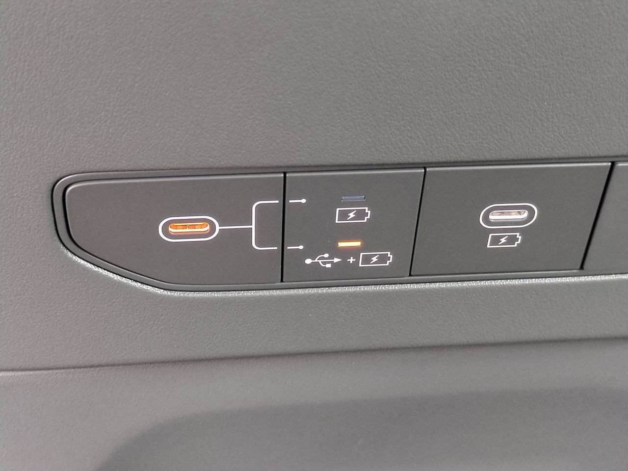 New 2026 Glacial White Pearl Kia GT-Line image 28