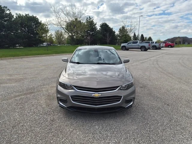 Used 2017 Chevrolet Malibu 1LT with VIN 1G1ZE5ST5HF216280 for sale in Saginaw, MI