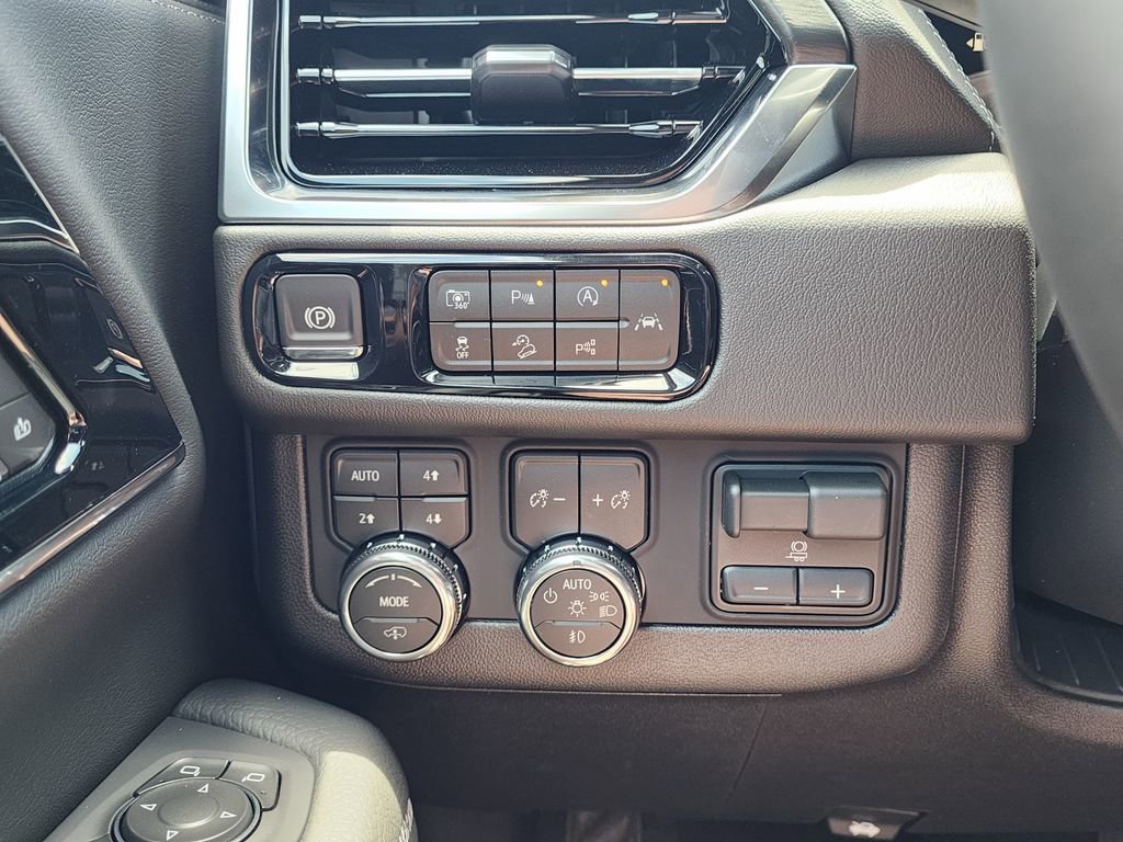 2026 GMC Yukon XL Denali - Photo 19