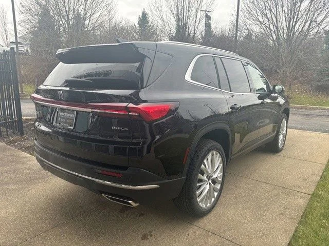 2025 Buick Enclave Preferred - Photo 14