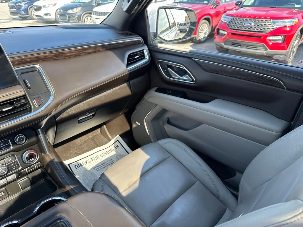 Used 2022 Summit White Chevrolet LT image 12