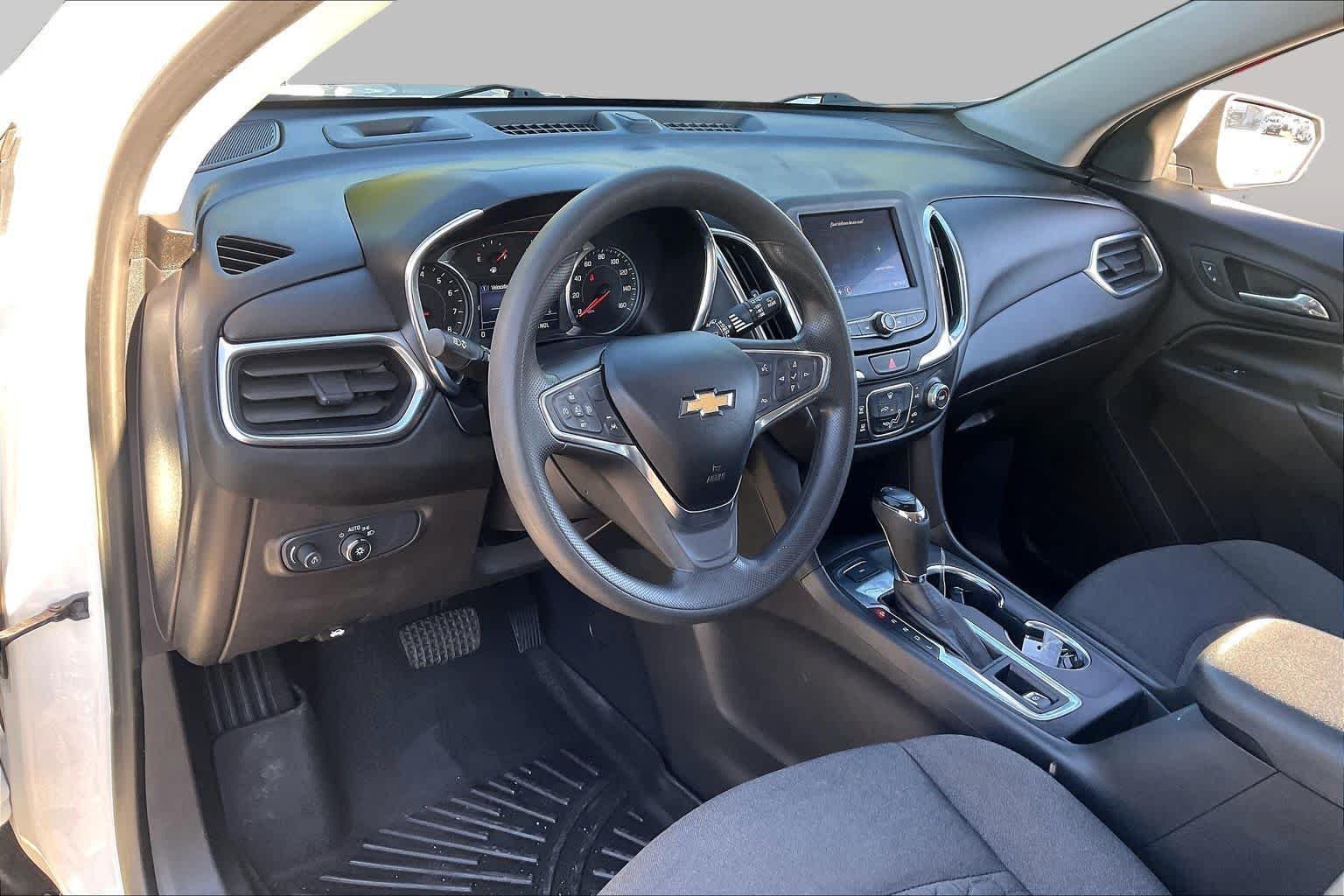Used 2021 Summit White Chevrolet LT image 16