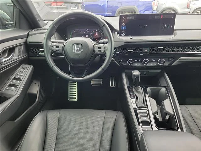 Used 2024 Urban Gray Pearl Honda Sport-L image 10