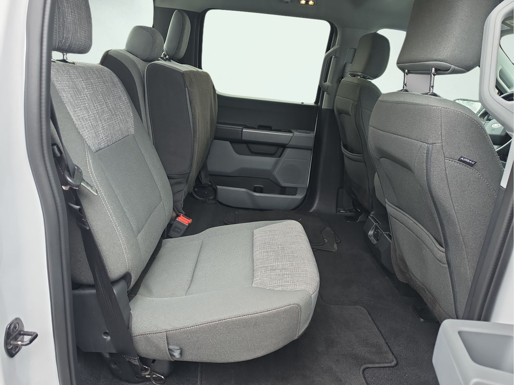 Used 2023 White Ford  image 16