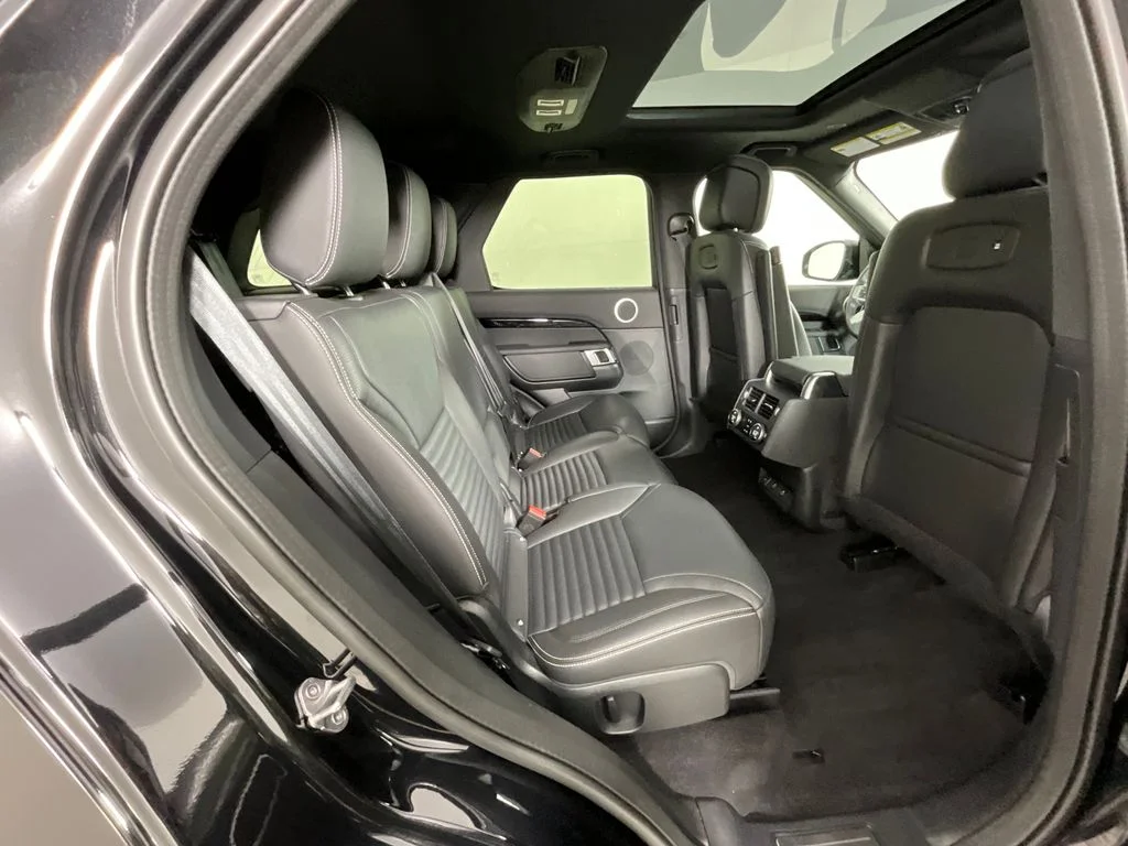 Certified Used 2025 Black Land Rover S image 24