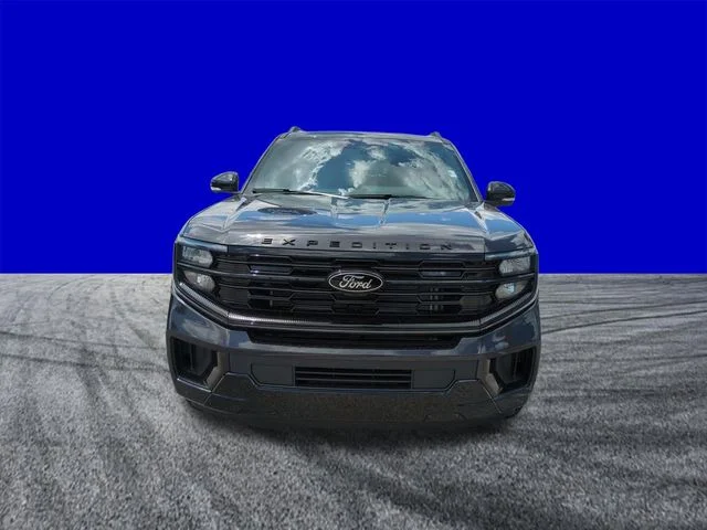 New 2026 Dark Matter Gray Metallic Ford MAX Platinum® image 9