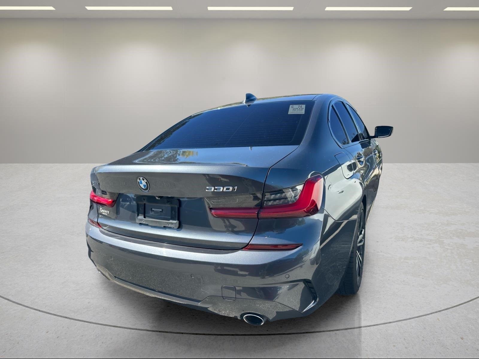 Used 2019 Mineral Gray Metallic BMW 330i xDrive image 16