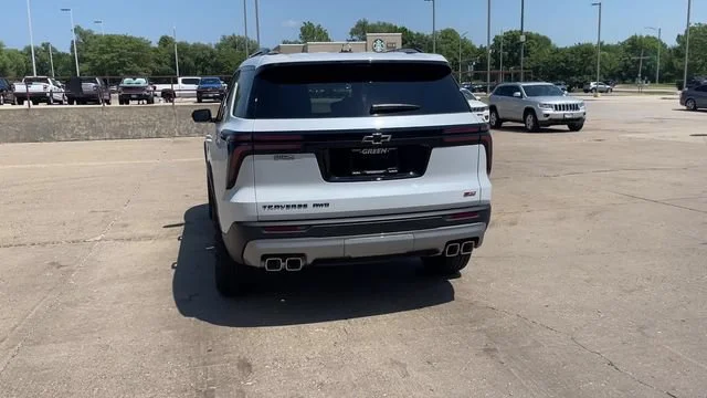 2026 Chevrolet Traverse Z71 - Photo 7