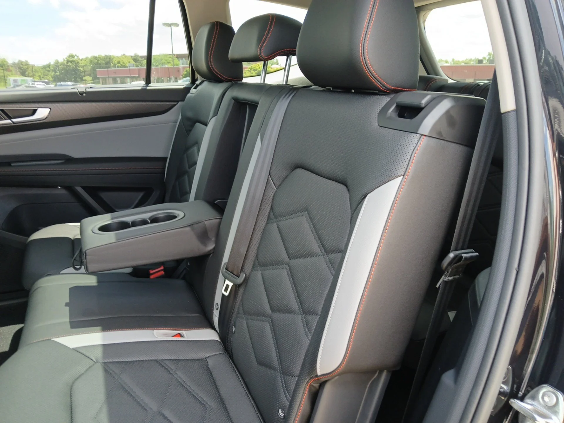 New 2026 Deep Black Pearl Volkswagen 2.0T Peak Edition image 22