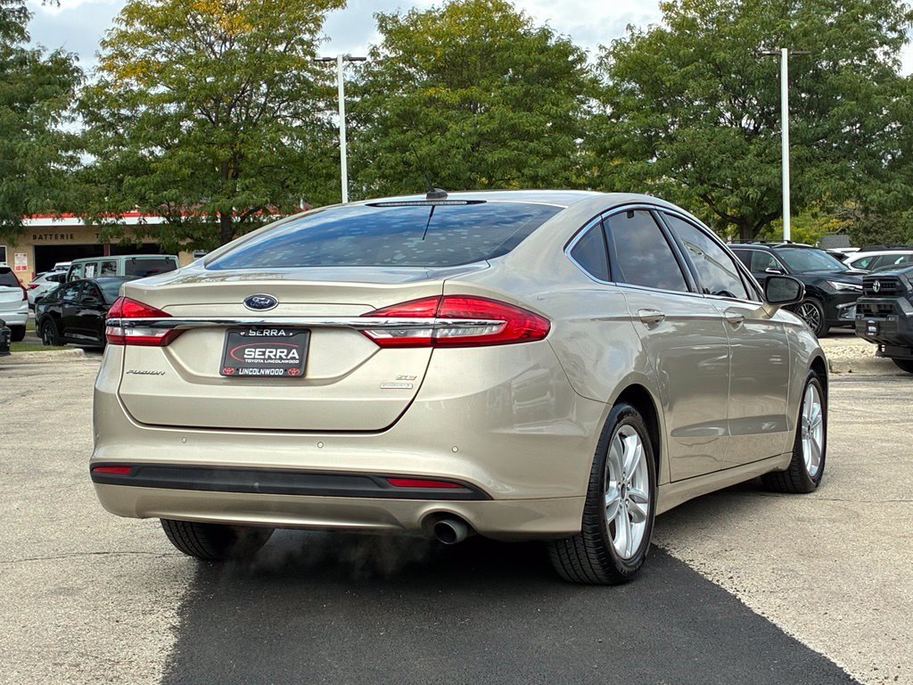Used 2018 Gold Ford SE image 5