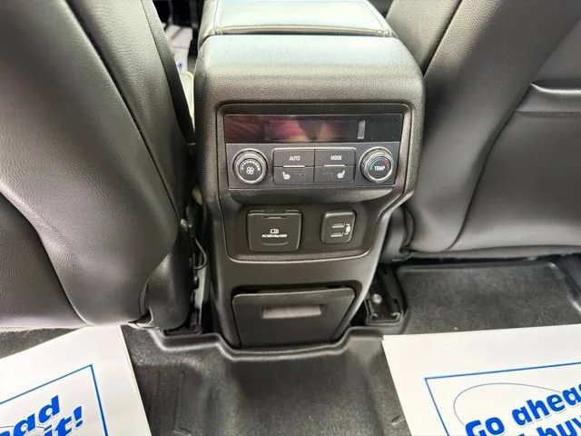 Used 2019 DARK SKY METALLIC GMC Denali image 27