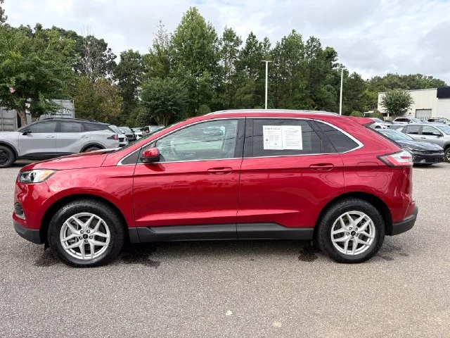 Used 2023 Red Metallic Ford SEL image 3