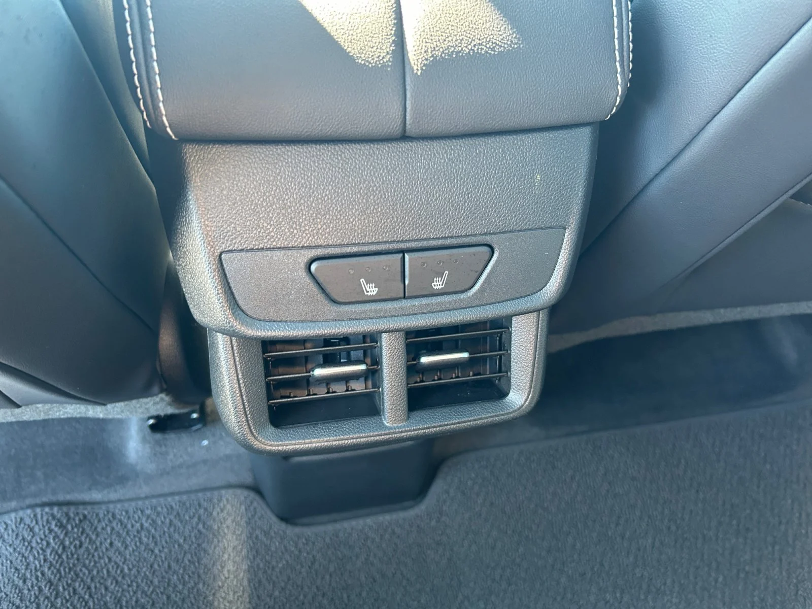 New 2027 Glacier White Tricoat GMC AWD Denali image 20